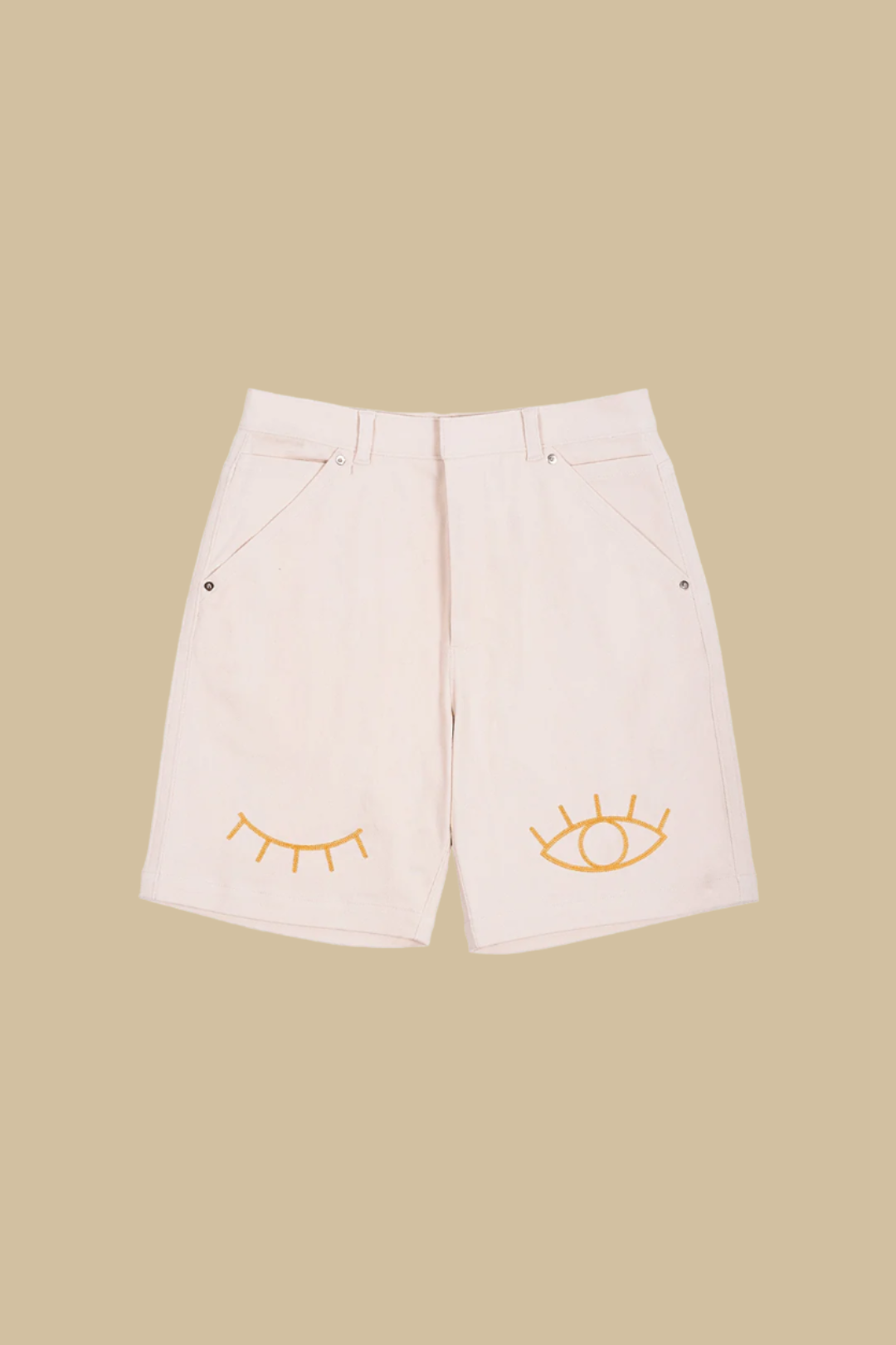 AT A GLANCE・Cargo shorts・Sand