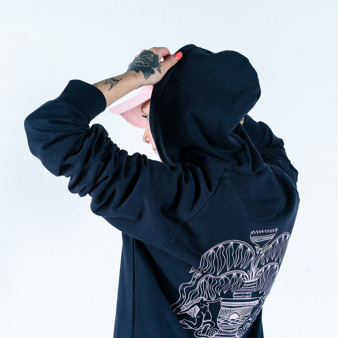 FONTAINE・Hoodie unisexe・Bleu marin - Le Cartel